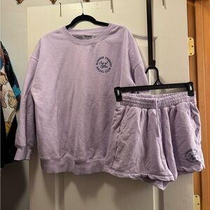 Old Navy Lavender Crewneck Sweatshirt & Shorts Set